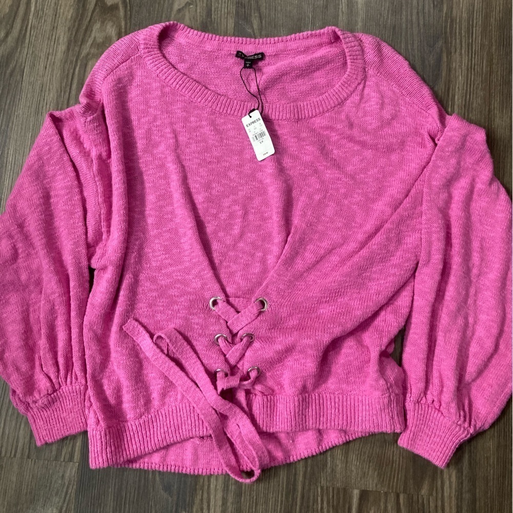 NWT Express Women’s‎ Pink Small Petite Sweater